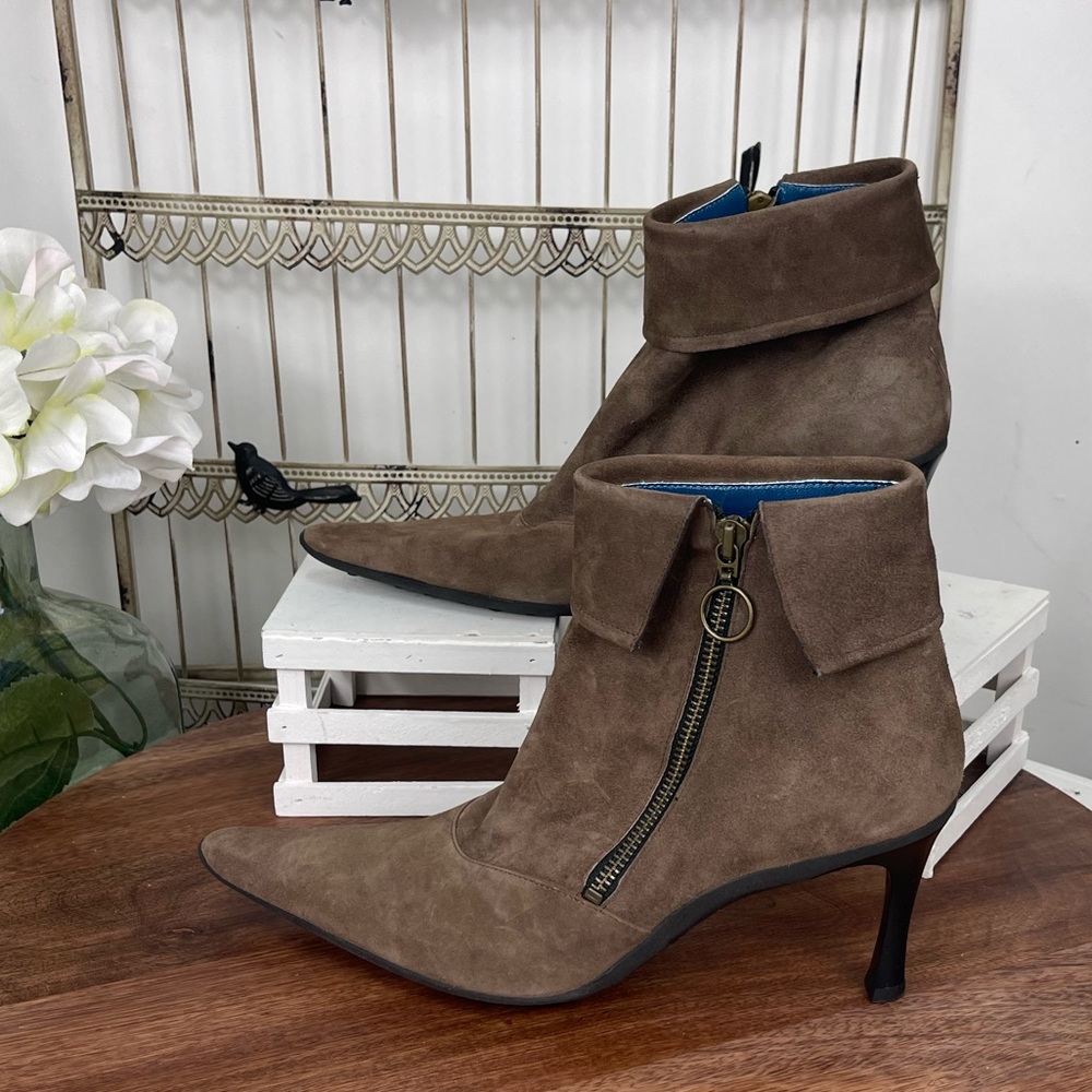 Espace Guest Womens Booties Toe Suede size 9B.